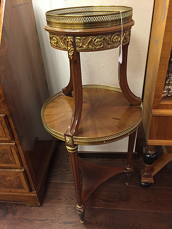 Etasjebord i mahogni ca 1900
