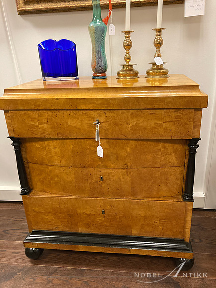 Kommode senempire Norge ca 1820-40